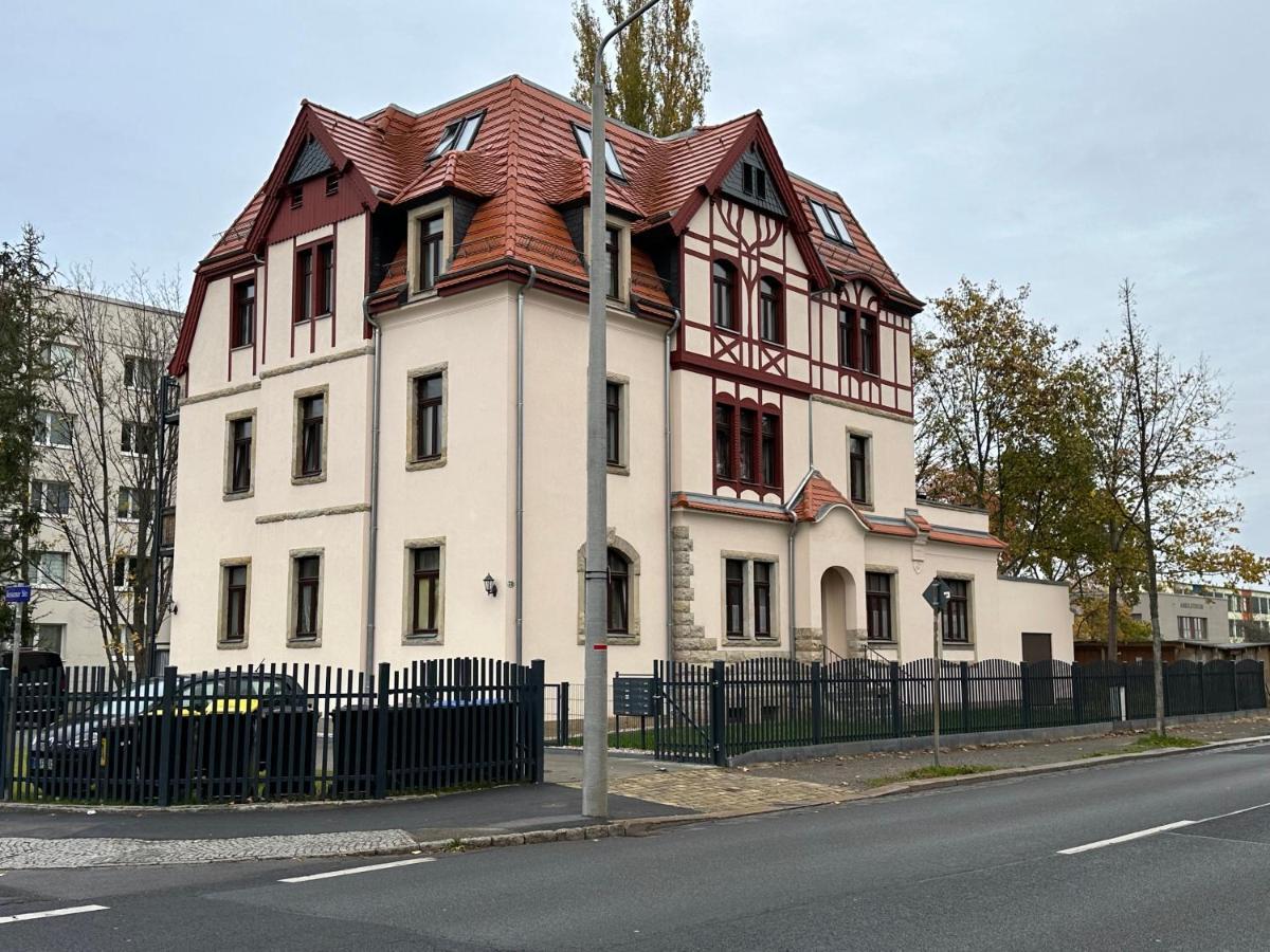 Villarina Dresden Bagian luar foto