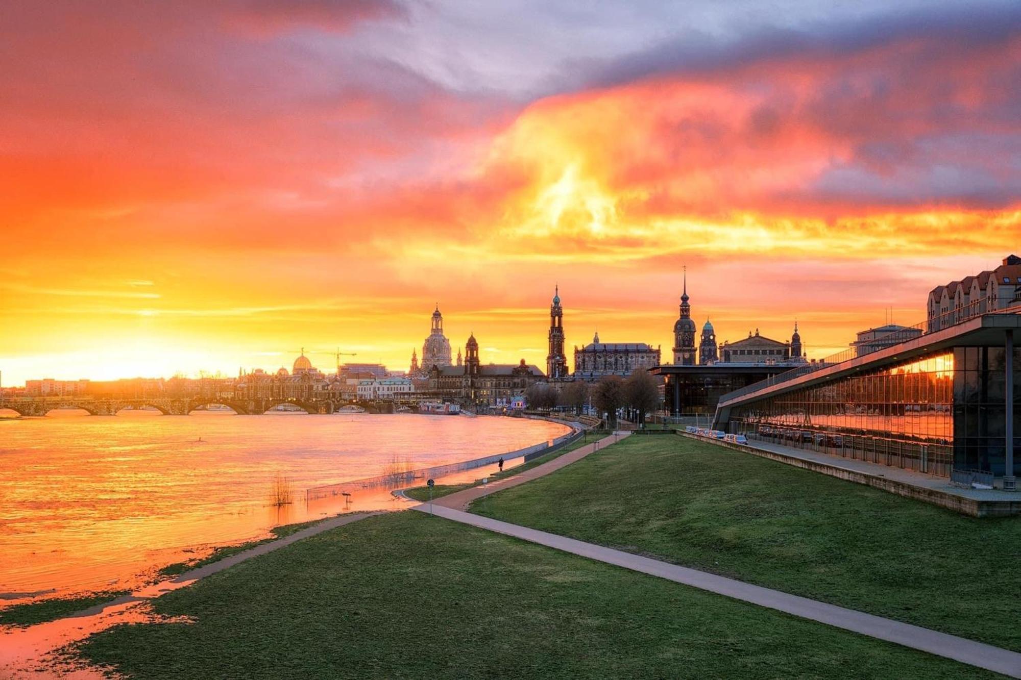 Villarina Dresden Bagian luar foto